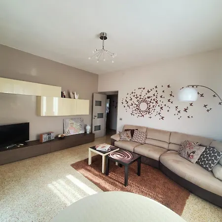 La Casa Di Giulia Appartement Caserte