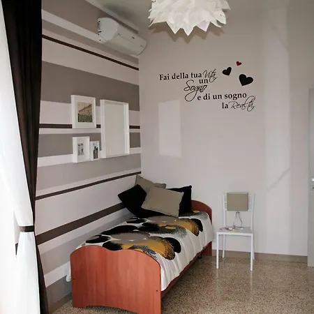 La Casa Di Giulia Daire Caserta
